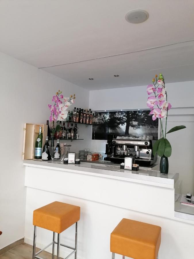 Hotel Luna Rimini Zewnętrze zdjęcie